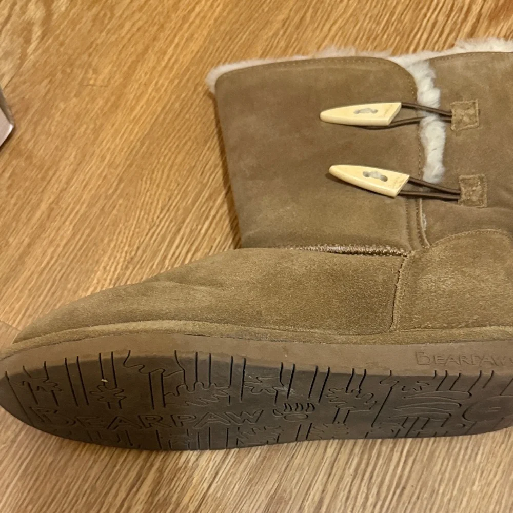 BearPaw Tan Boots with Cream Lining - Picture 2 of 7